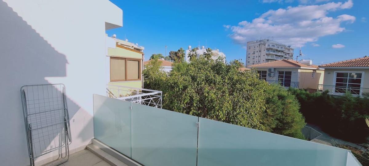 Stay Downtown Retreat Limassol Exteriör bild